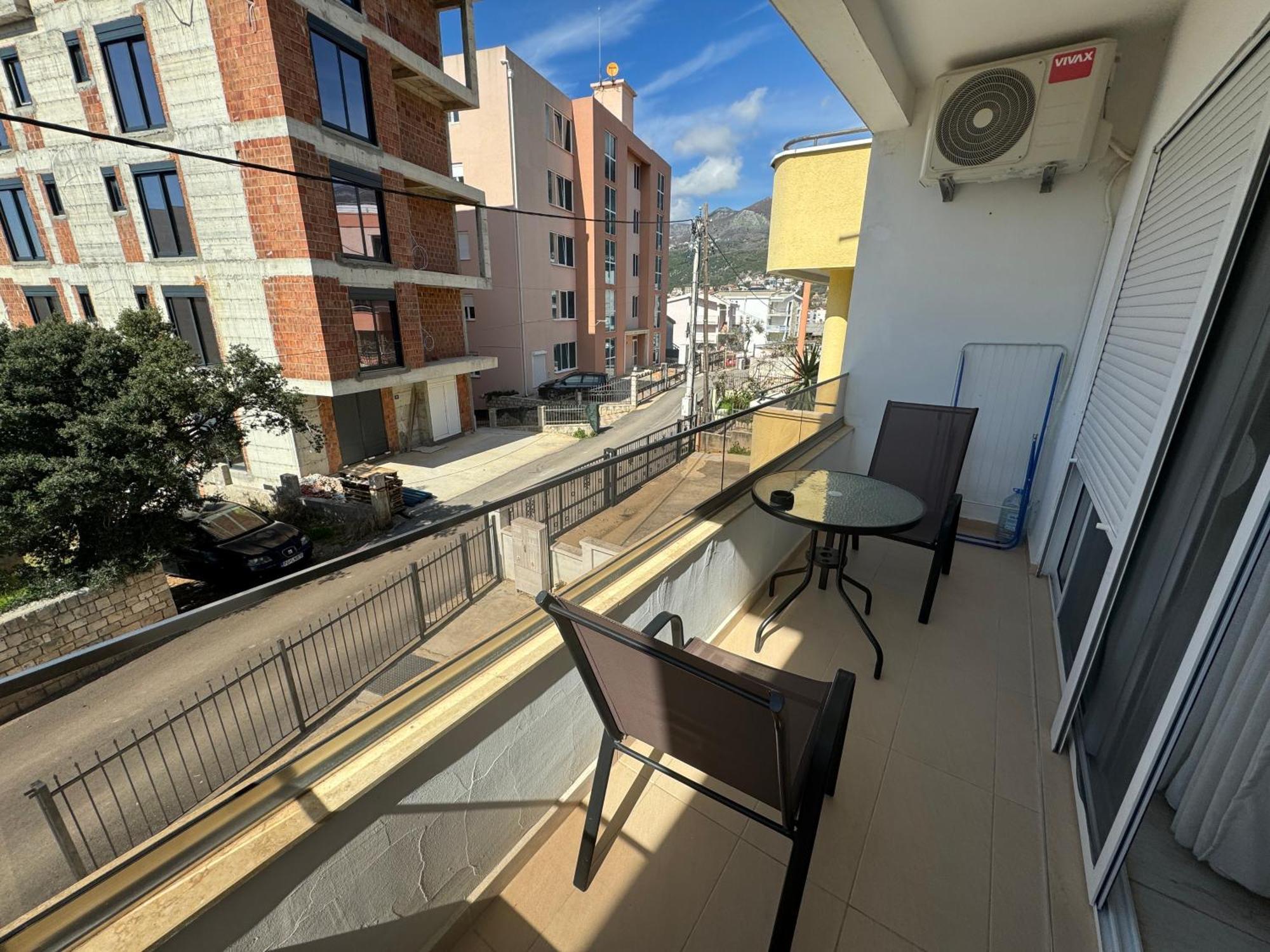 Harasta Lux Apartment Бар Екстериор снимка