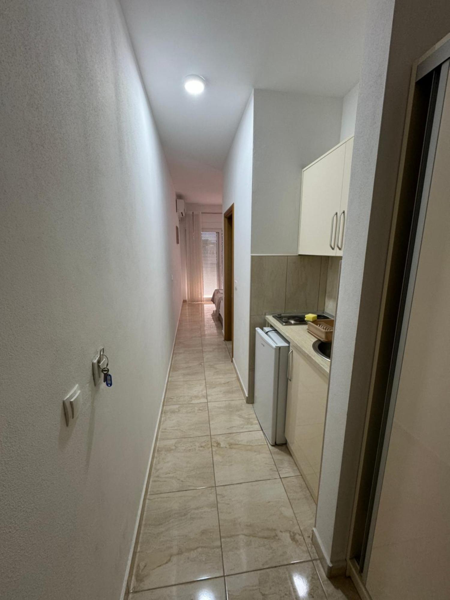 Harasta Lux Apartment Бар Екстериор снимка