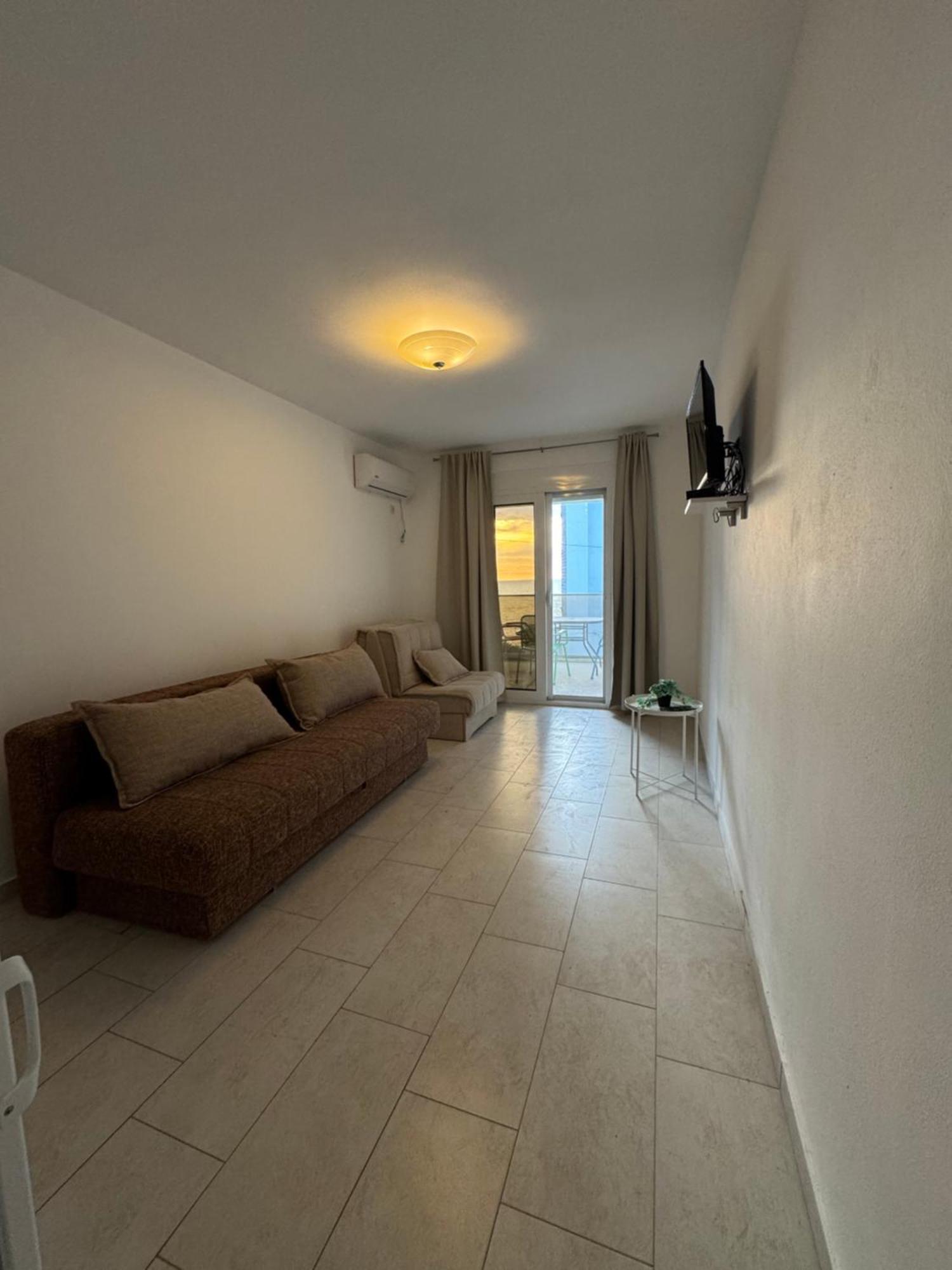 Harasta Lux Apartment Бар Екстериор снимка