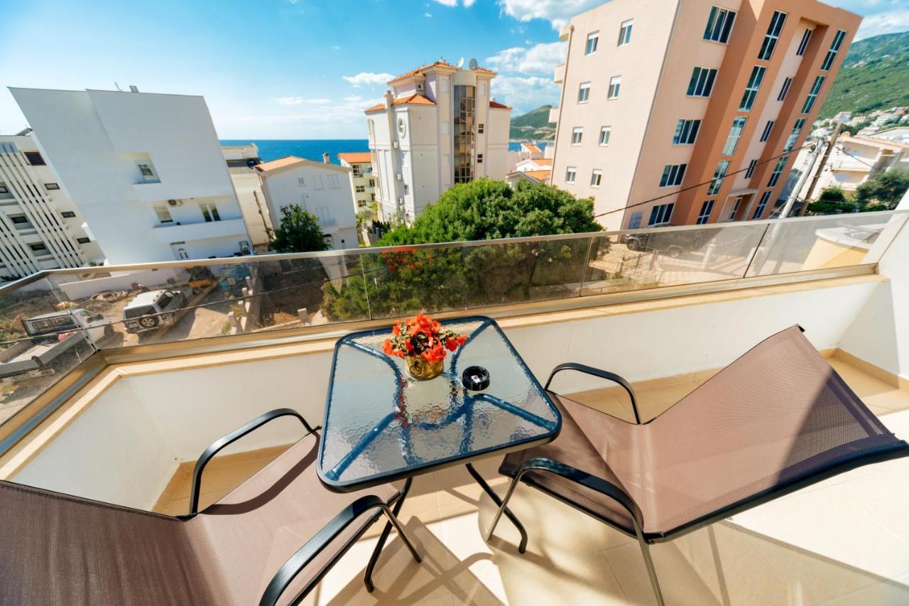 Harasta Lux Apartment Бар Екстериор снимка